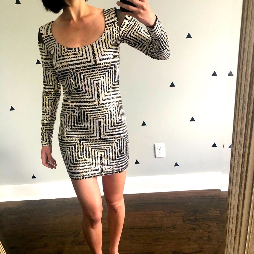 Long sleeve Bebe Bodycon Dress